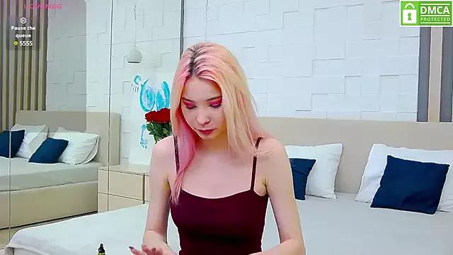 Check out our webcam shows gallery and message on a personal level with our sweet squirt cams hosts, showing off their natural physiques and sex toys.