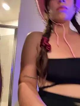 emmablog from StripChat is Freechat