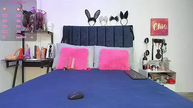 emmily_giraldo from StripChat is Freechat