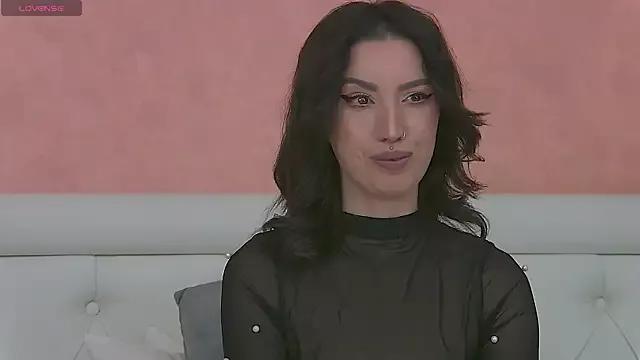 EnyaHazell from StripChat is Freechat