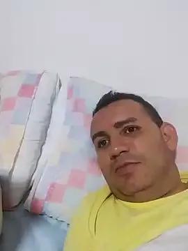 Erick_and_sergio from StripChat is Freechat