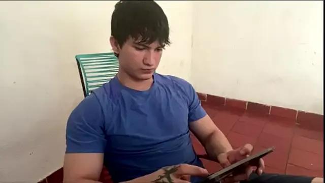 ErickWalton from StripChat is Freechat
