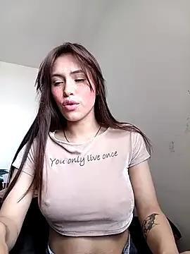 eriika_deep_ from StripChat is Freechat