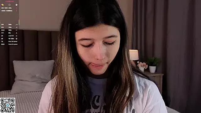 Check out our webcam shows gallery and message on a personal level with our sweet squirt cams hosts, showing off their natural physiques and sex toys.