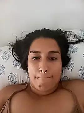estrellalinda_ from StripChat is Freechat