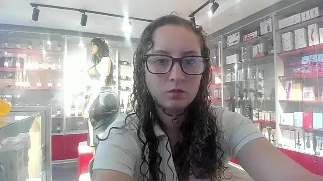 Eva_Diamoreee_ from StripChat is Freechat