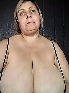 EvaCristal from StripChat is Freechat