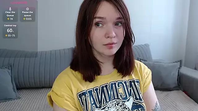 Check out our webcam shows gallery and message on a personal level with our sweet squirt cams hosts, showing off their natural physiques and sex toys.