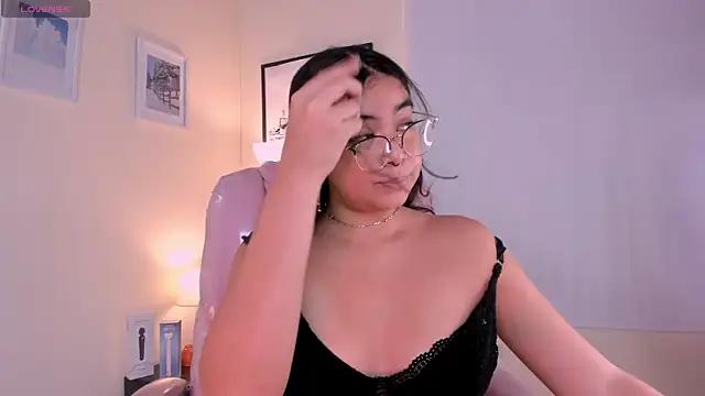 evangeling_ from StripChat is Freechat