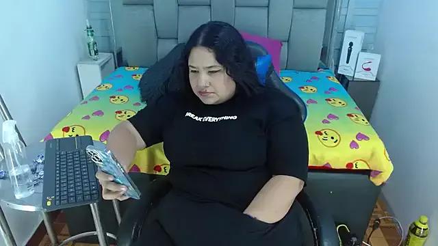 evelin_zaens from StripChat