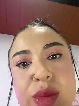 Evelinmiller9 from StripChat is Freechat