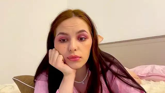 EwelynScott from StripChat is Freechat