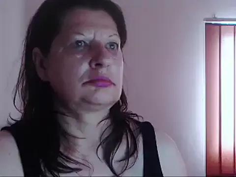 ExtasyMature from StripChat is Freechat