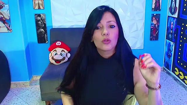Check out our webcam shows gallery and message on a personal level with our sweet squirt cams hosts, showing off their natural physiques and sex toys.