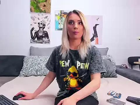 Check out our webcam shows gallery and message on a personal level with our sweet squirt cams hosts, showing off their natural physiques and sex toys.