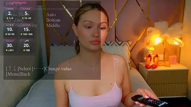 FloraResly from StripChat is Freechat