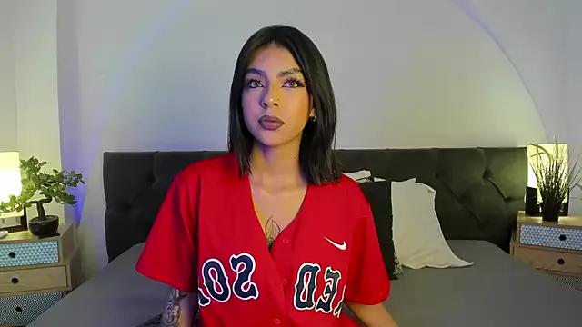 Check out our webcam shows gallery and message on a personal level with our sweet squirt cams hosts, showing off their natural physiques and sex toys.