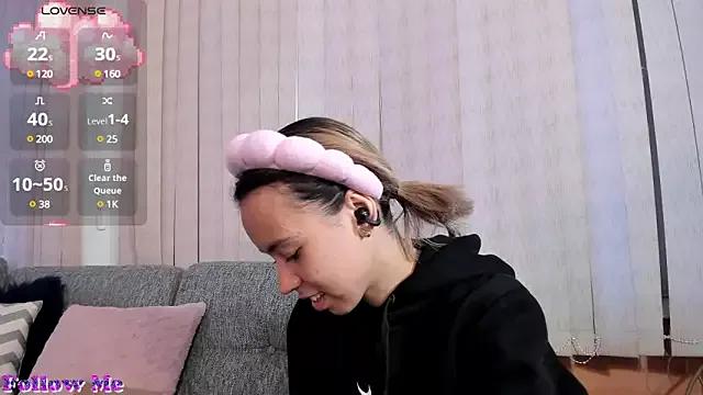 Check out our webcam shows gallery and message on a personal level with our sweet squirt cams hosts, showing off their natural physiques and sex toys.
