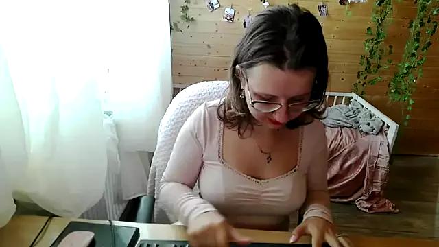 Check out our webcam shows gallery and message on a personal level with our sweet squirt cams hosts, showing off their natural physiques and sex toys.