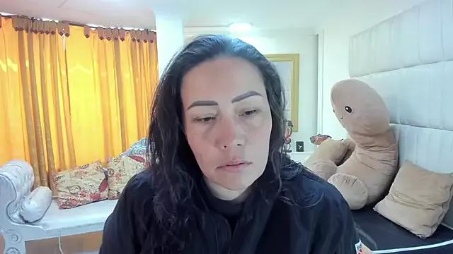 Check out our webcam shows gallery and message on a personal level with our sweet squirt cams hosts, showing off their natural physiques and sex toys.