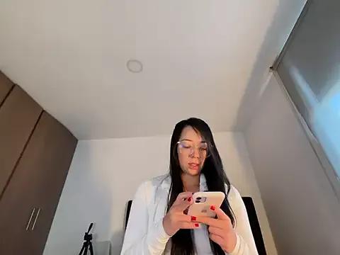 gaby_wild_fire from StripChat is Freechat