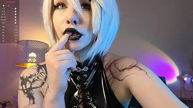 Check out our webcam shows gallery and message on a personal level with our sweet squirt cams hosts, showing off their natural physiques and sex toys.