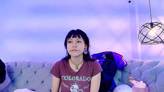 Check out our webcam shows gallery and message on a personal level with our sweet squirt cams hosts, showing off their natural physiques and sex toys.