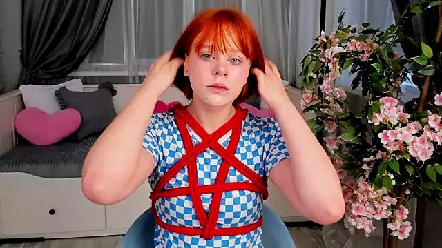 GingerSnapDoll from StripChat is Freechat