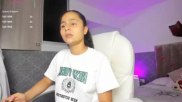 Giselle_Roldan from StripChat is Freechat