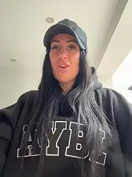 goddess-harper from StripChat is Freechat