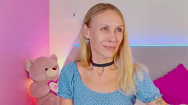 goddess_kate__ from StripChat is Freechat
