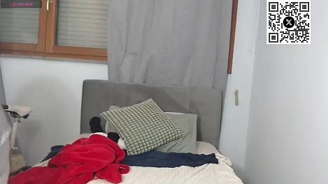 Check out our webcam shows gallery and message on a personal level with our sweet squirt cams hosts, showing off their natural physiques and sex toys.