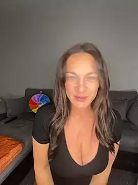GoddessLucyRose from StripChat is Freechat