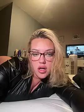 GoddessPrincesss from StripChat is Freechat