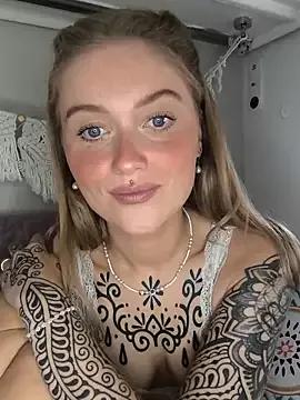 Check out our webcam shows gallery and message on a personal level with our sweet squirt cams hosts, showing off their natural physiques and sex toys.