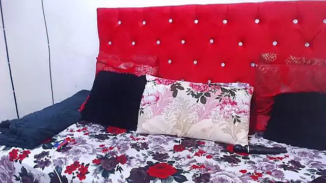 GoldSnowxx23xx_ from StripChat is Freechat