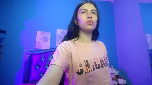 Check out our webcam shows gallery and message on a personal level with our sweet squirt cams hosts, showing off their natural physiques and sex toys.