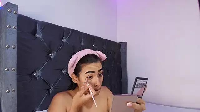 Check out our webcam shows gallery and message on a personal level with our sweet squirt cams hosts, showing off their natural physiques and sex toys.