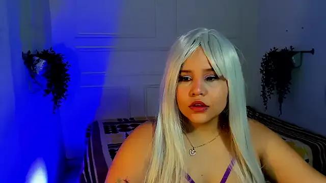 Check out our webcam shows gallery and message on a personal level with our sweet squirt cams hosts, showing off their natural physiques and sex toys.