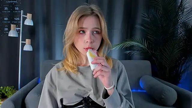 Check out our webcam shows gallery and message on a personal level with our sweet squirt cams hosts, showing off their natural physiques and sex toys.