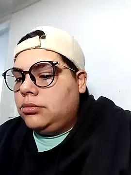 Hailey_Curvy from StripChat is Freechat