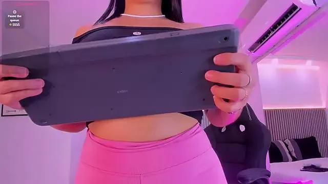 HailyBairen from StripChat is Freechat