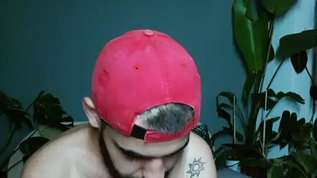 HairyRobxxx from StripChat is Freechat