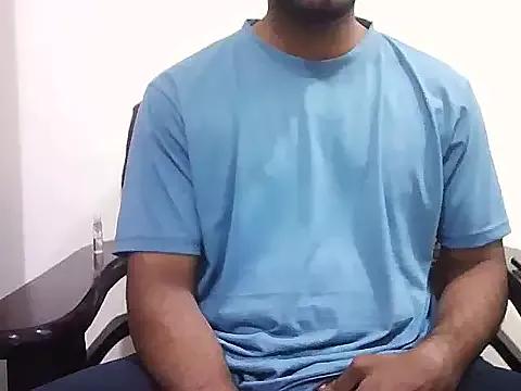 HALFBOYFRIEND_KING from StripChat is Freechat
