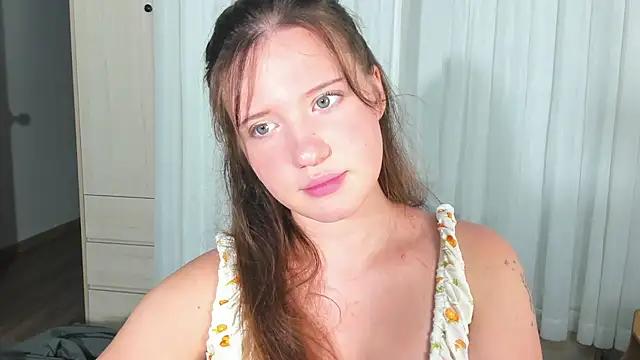 HanahW from StripChat is Freechat
