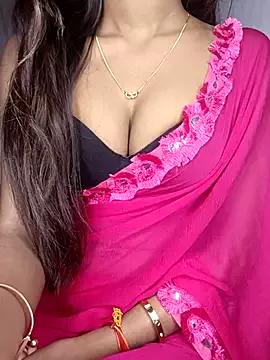 Haniaa_love from StripChat is Freechat