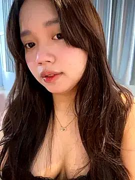 Hanna230 from StripChat is Freechat
