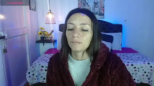 Hanna_Grey2 from StripChat is Freechat
