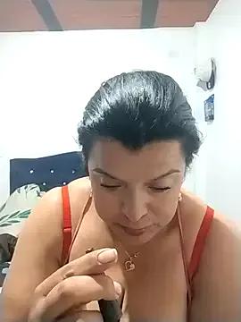 Hanna_Kieran from StripChat