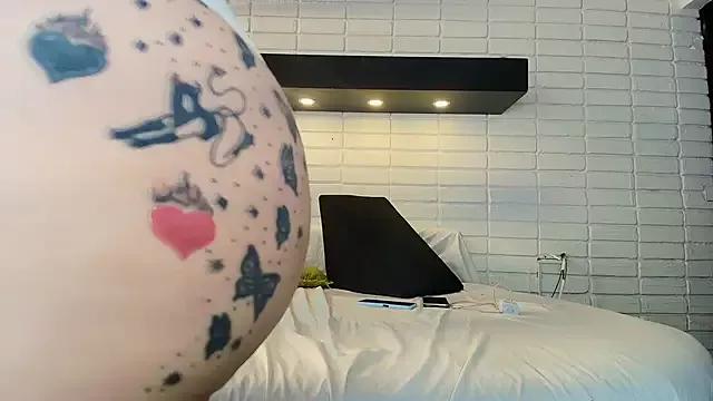 Check out our webcam shows gallery and message on a personal level with our sweet squirt cams hosts, showing off their natural physiques and sex toys.